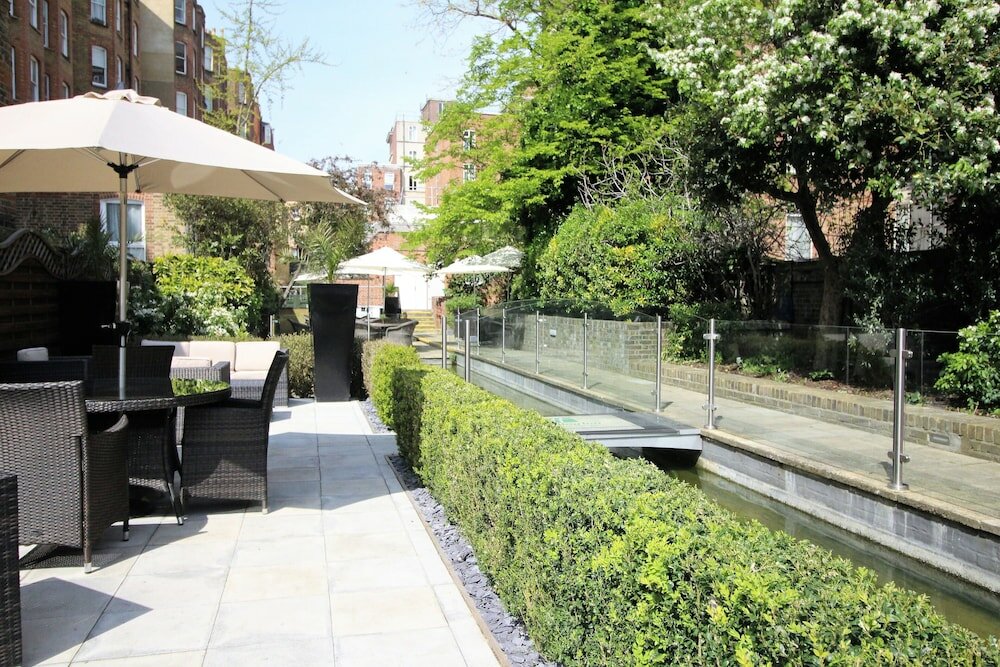 Фото Holiday Inn London - Kensington High St., an Ihg Hotel