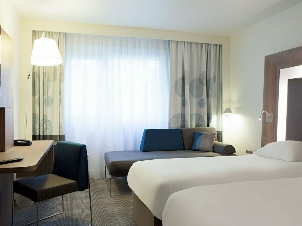 فندق Novotel Paris Rueil-Malmaison ، ، صورة