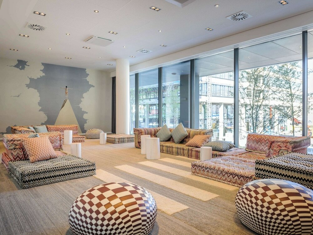 Фото Novotel Wien Hauptbahnhof