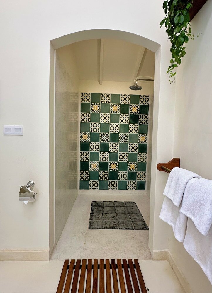 Фото The Sun House