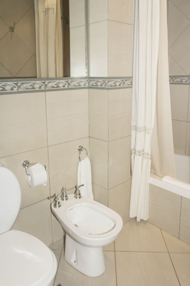 Фото O2 Hotel Buenos Aires