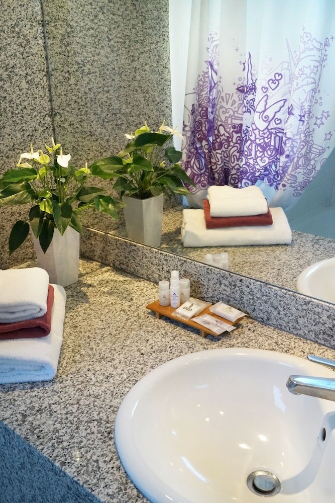 Фото Hotel Ariana 