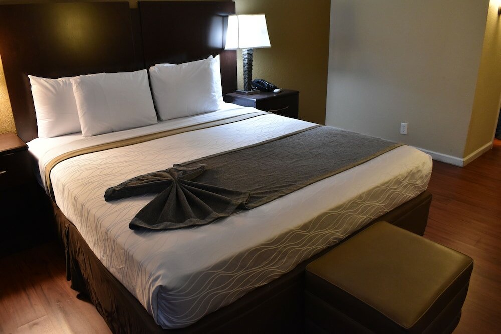 Фото Jack London Inn