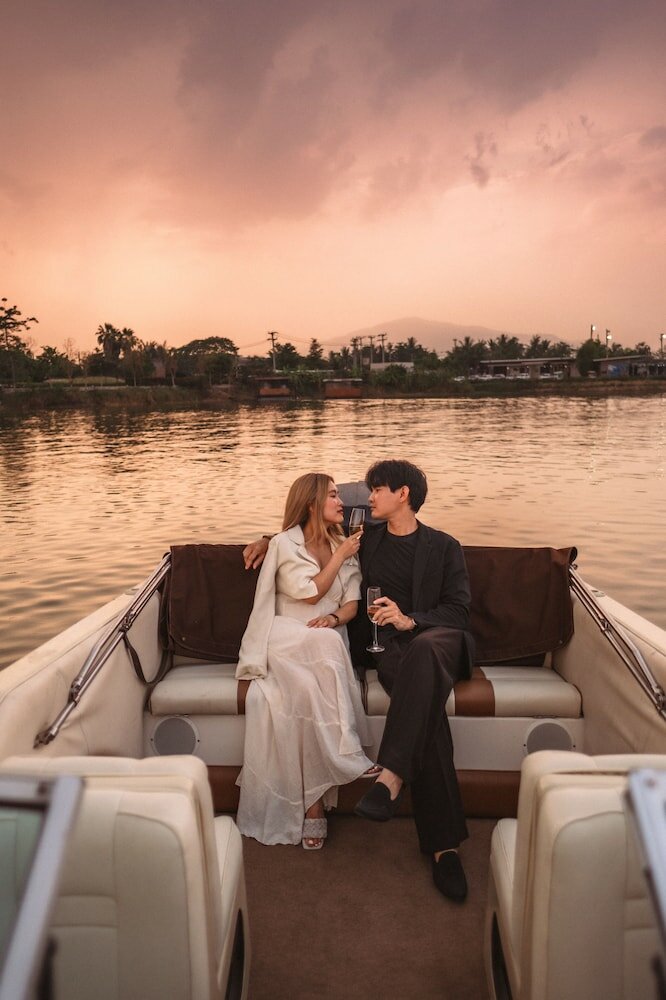 Фото Отель North Hill City Resort