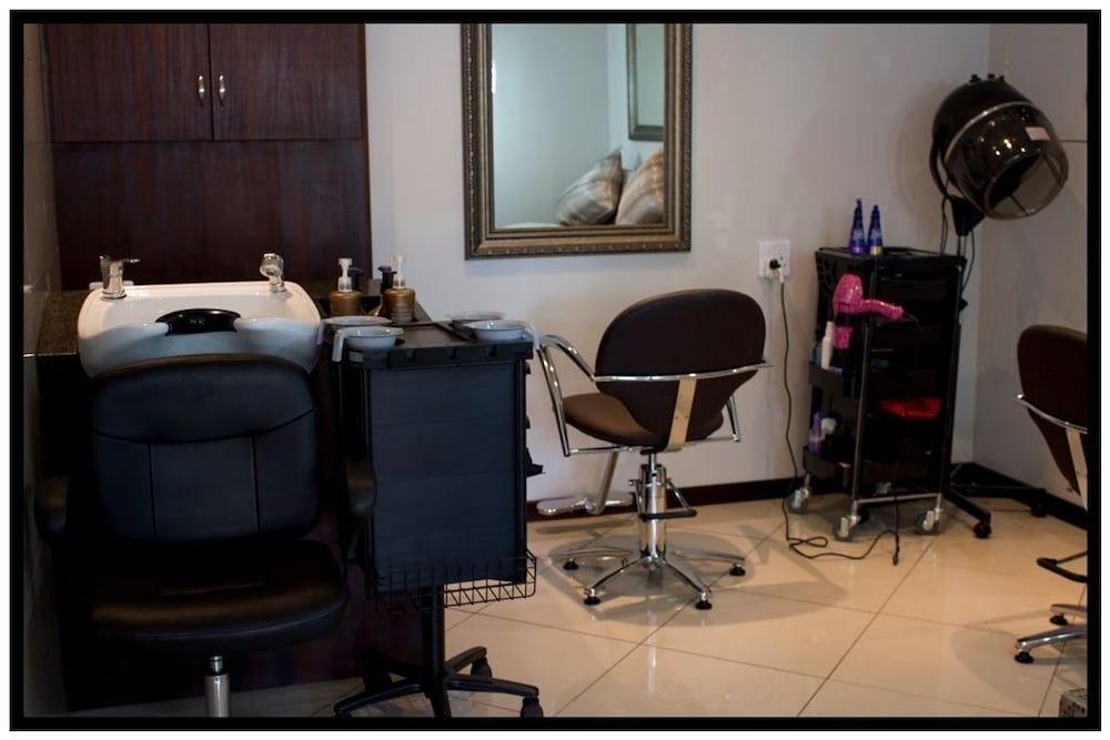 Фото Alveston Manor