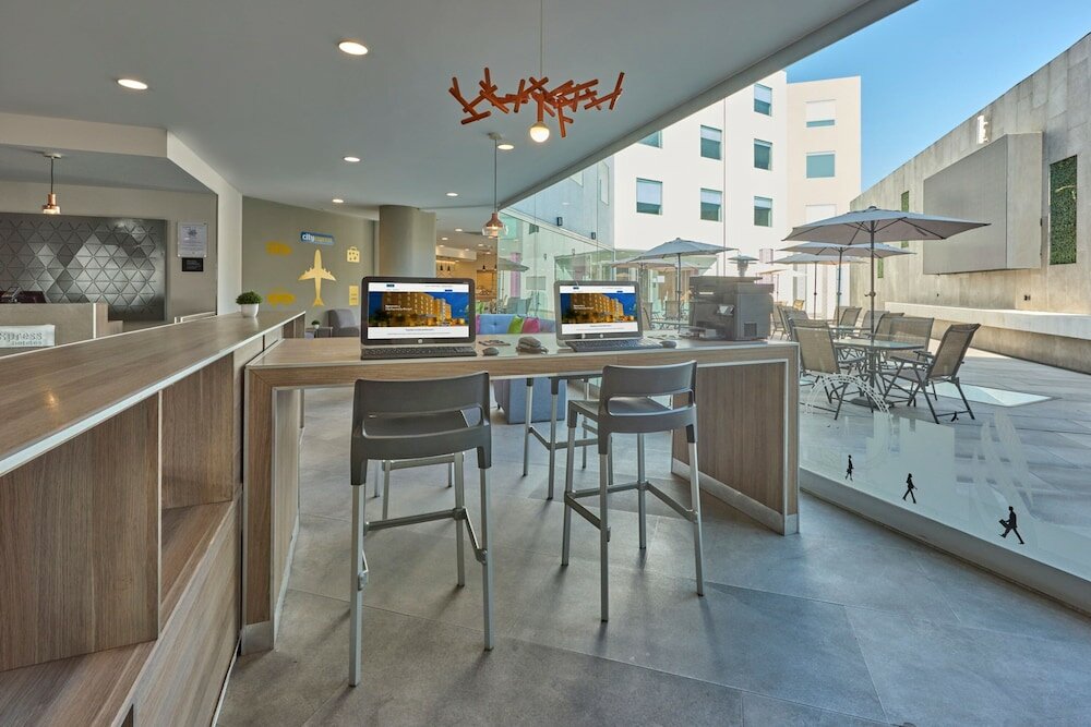 Фото City Express by Marriott Aeropuerto Ciudad De México