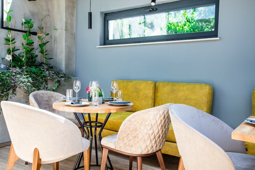 Фото Reverence Hotel