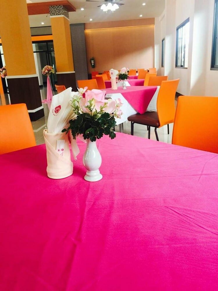 Фото Sakura Budget Hotel