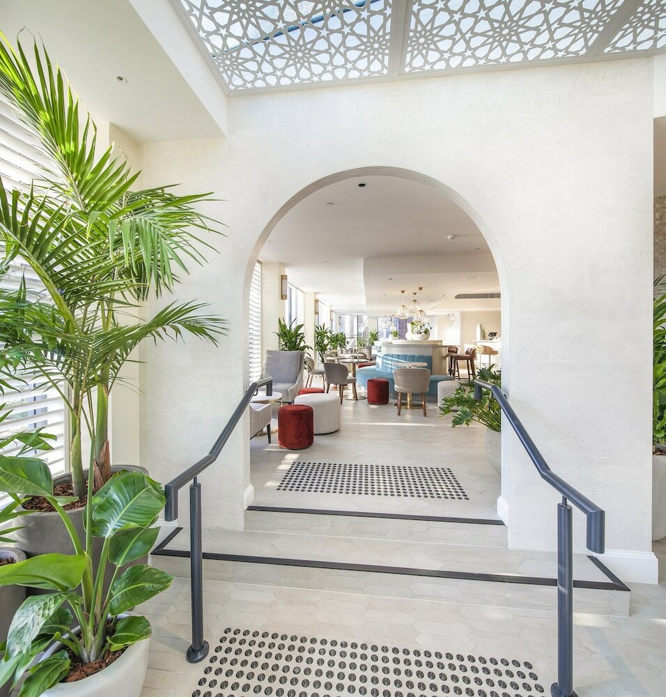 Фото Crowne Plaza Sydney Coogee Beach