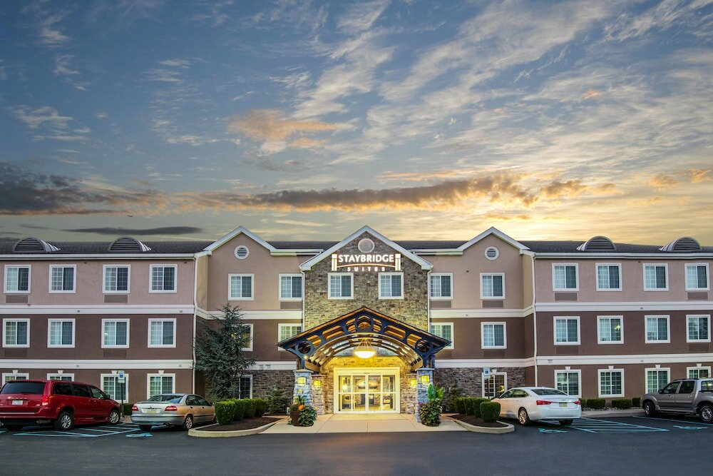 Фото Staybridge Suites Allentown West, an Ihg Hotel
