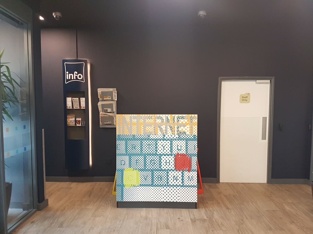 Фото Ibis budget London Hounslow