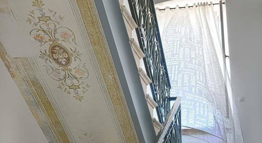 Фото Boutique Suites Joyce