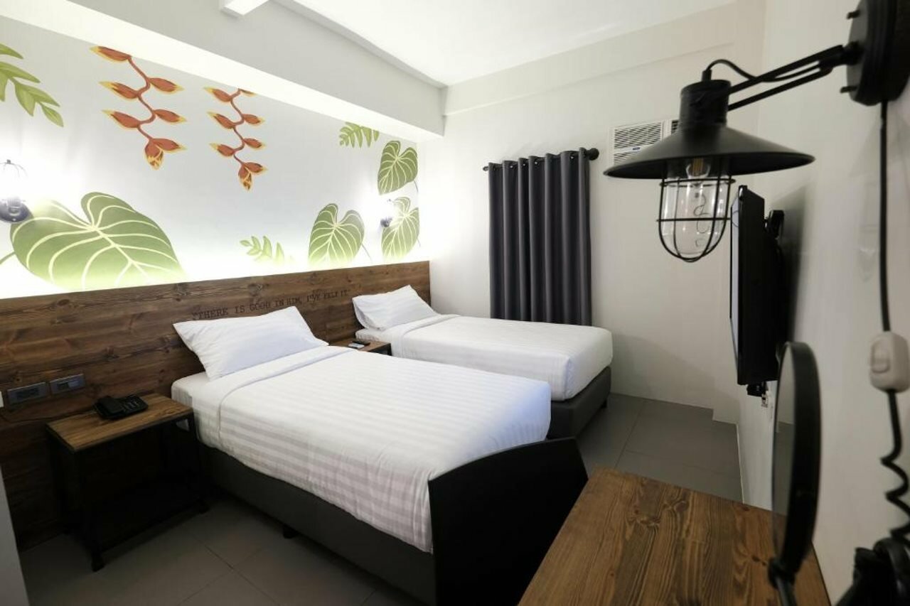 Фото U Hotels Makati