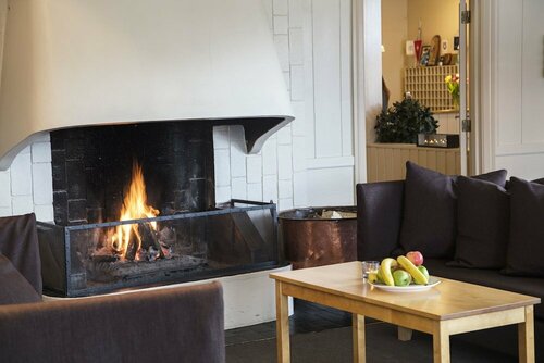 Гостиница Birkebeineren Hotel & Apartments в Лиллехаммере