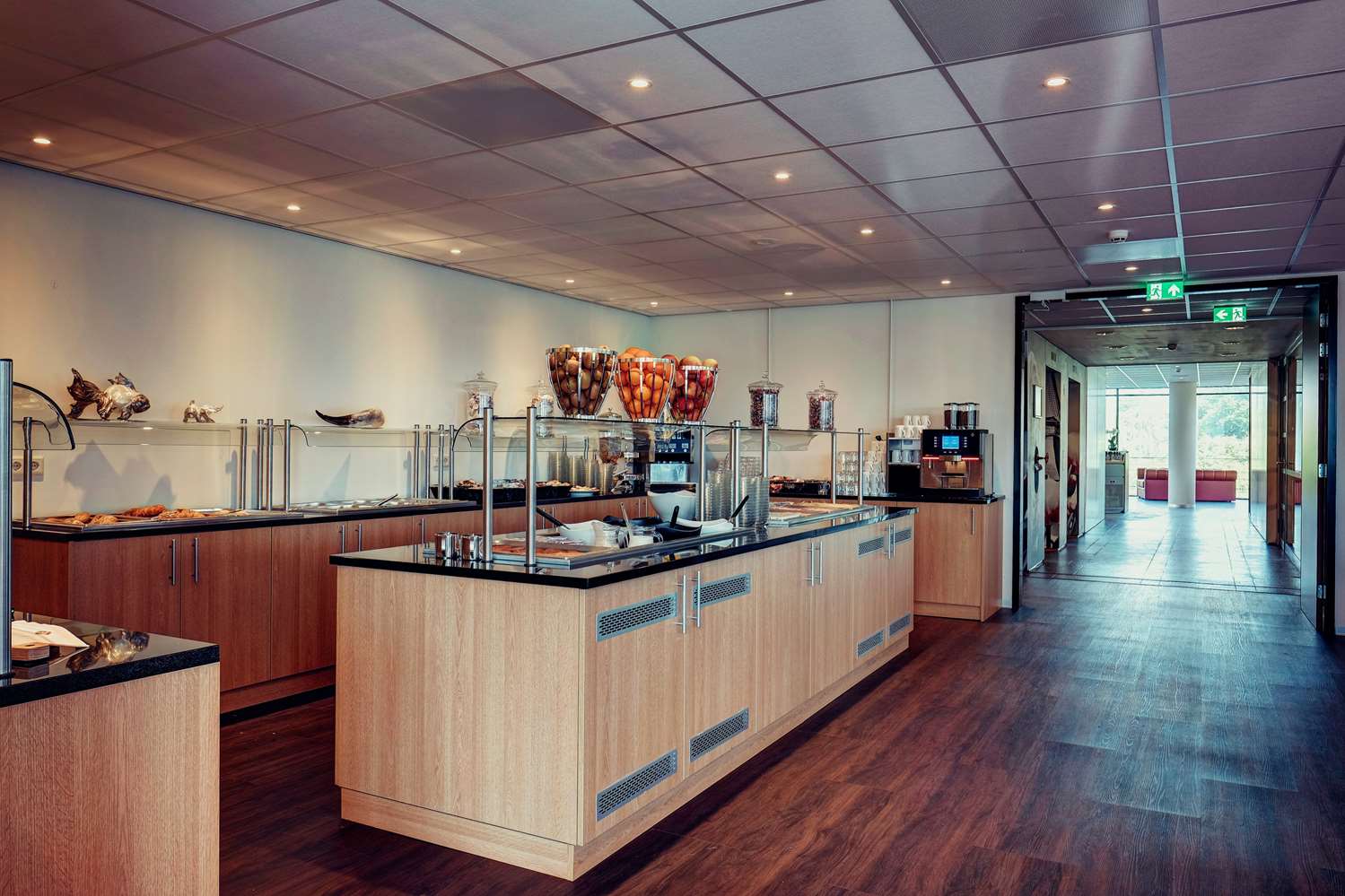 Фото Amedia Amsterdam Airport, Trademark Collection by Wyndham