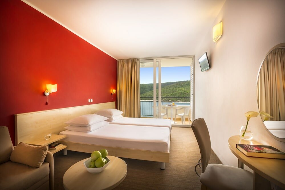 Фото 161190283683