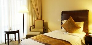 Hotel Equatorial Shanghai (Shanghai, West Yan'an Road), hotel