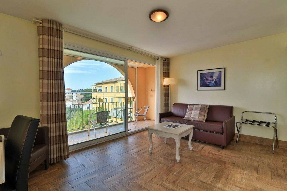 Фото Hotel Soleil & Jardin