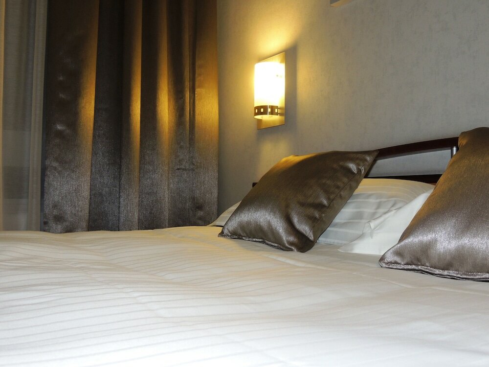 Фото The Originals Boutique, Hotel La Chaussairie, Rennes