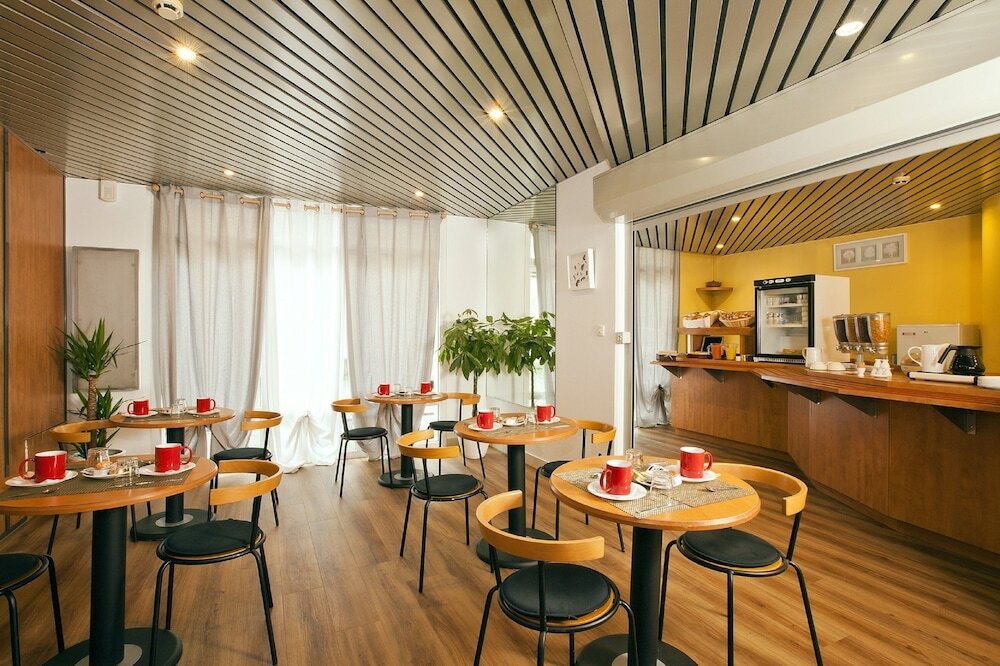 Фото Séjours & Affaires Strasbourg Kleber