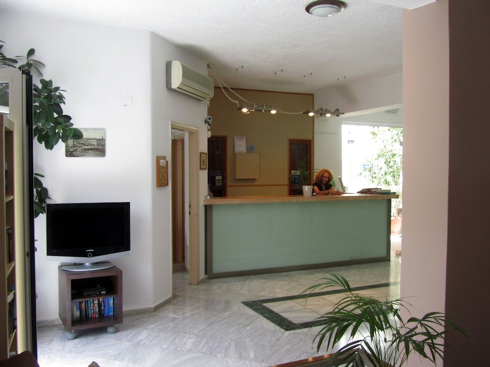 Фото Petra Hotel