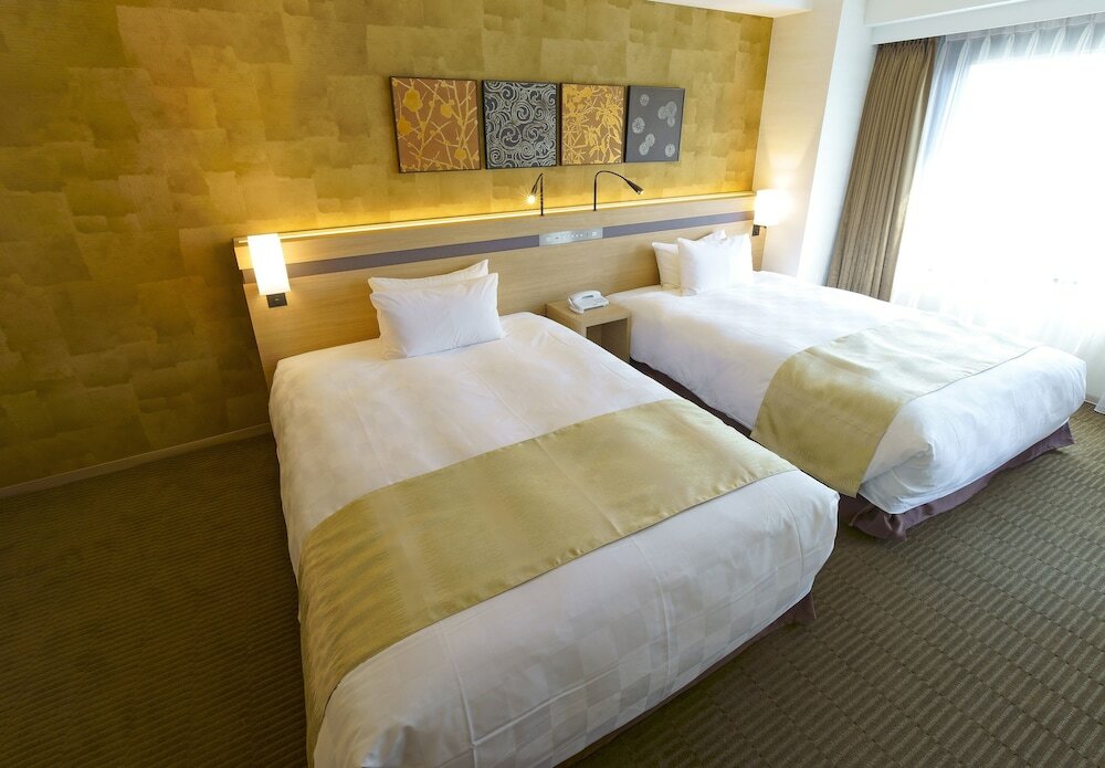 Фото Karasuma Kyoto Hotel