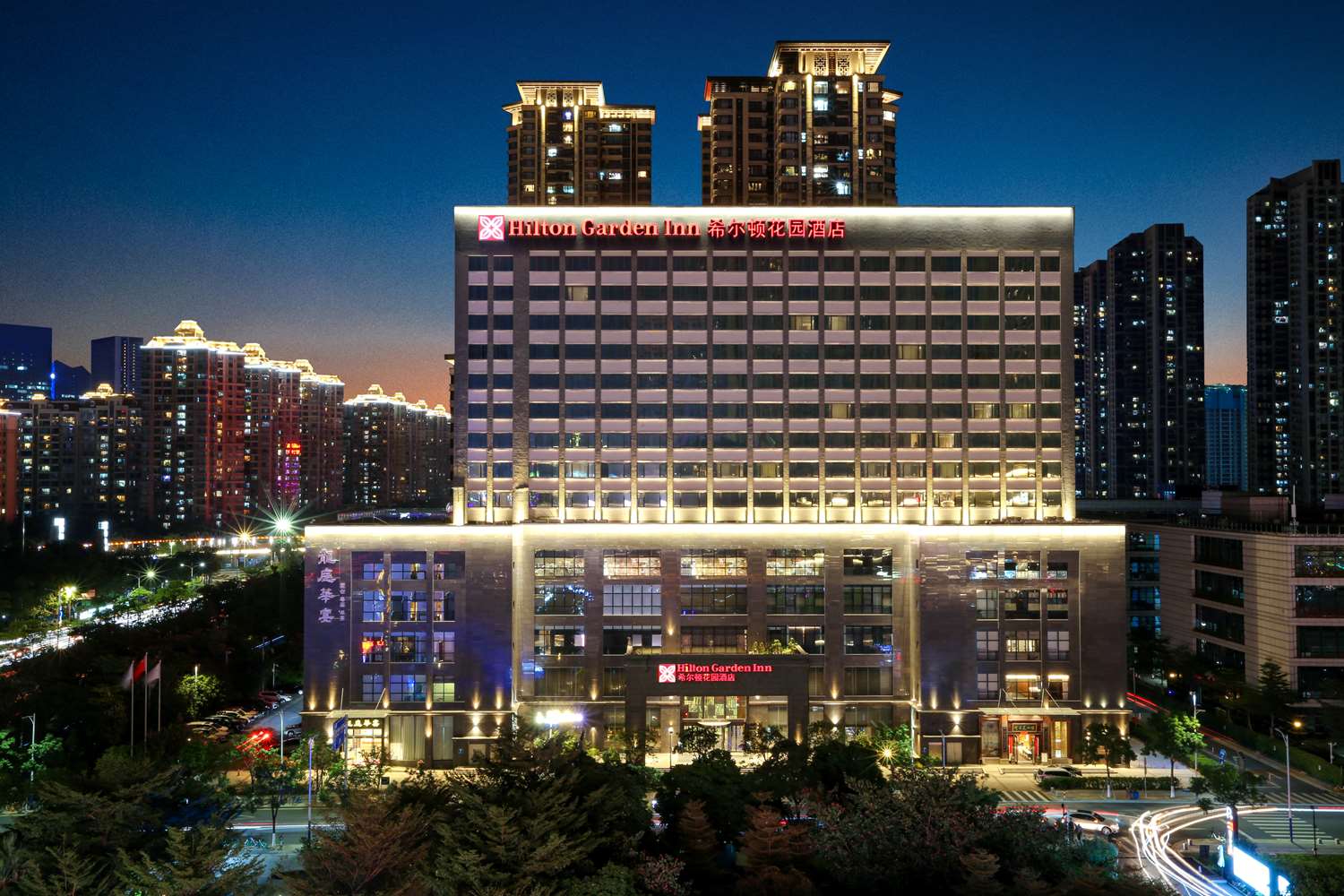 Фото Hilton Garden Inn Foshan