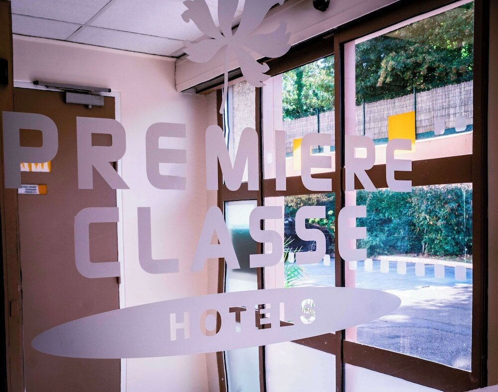 Фото Première Classe Paris Ouest - Gennevilliers Barbanniers