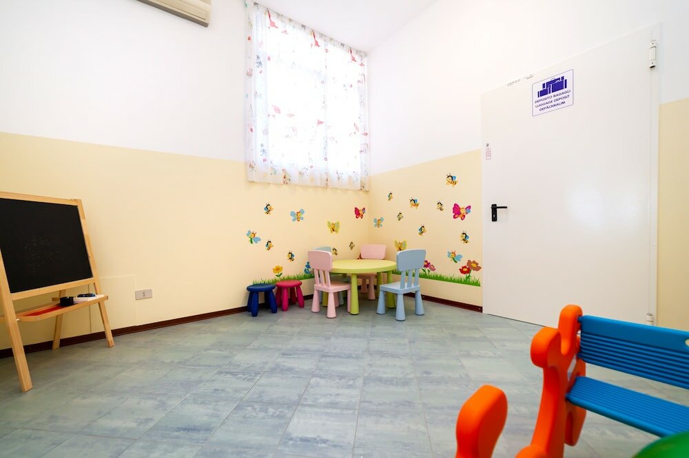 Фото American Hotel