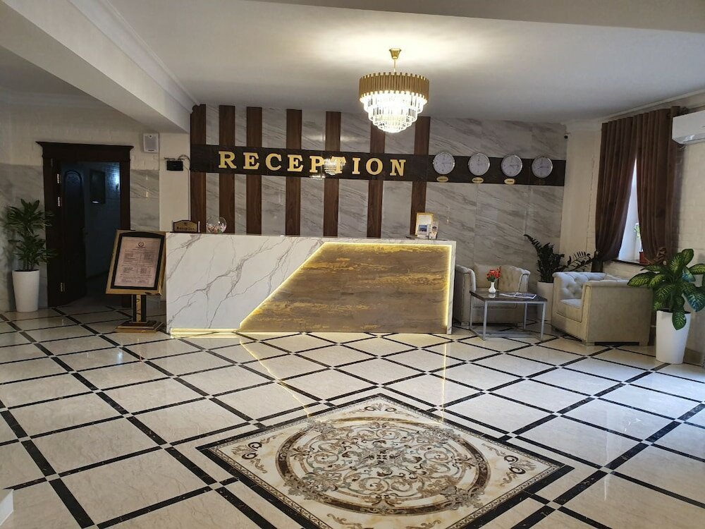 Фото Zarafshan Grand Hotel