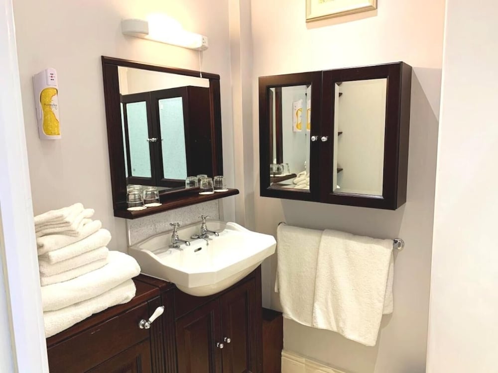 Фото Mansion House