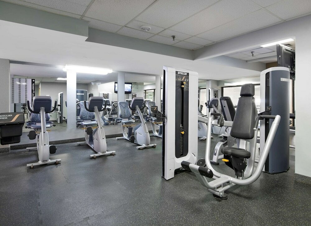 Фото Wyndham Edmonton Hotel and Conference Centre