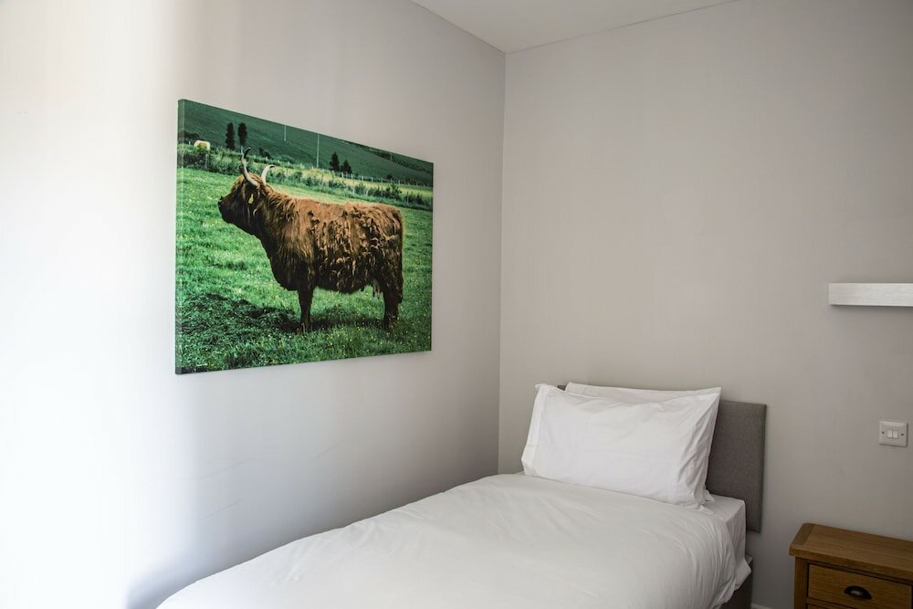 Фото Crown Court Hotel & Bar