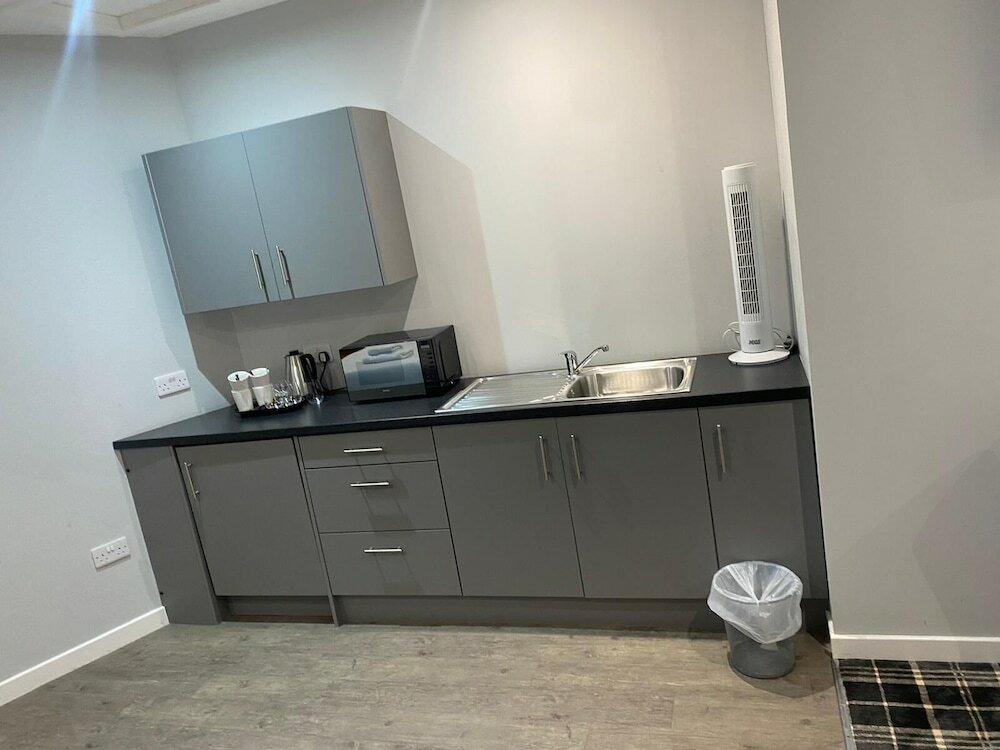 Фото Crown Court Hotel & Bar