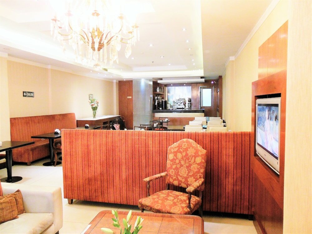 Фото Hotel Sheltown