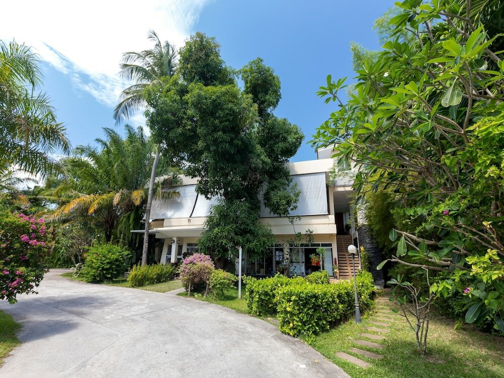 Фото Phuket Sea Resort