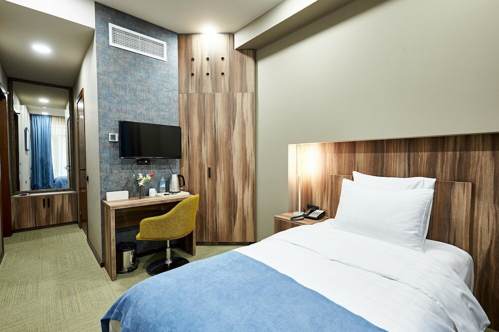 Фото Best Western Tbilisi City Center