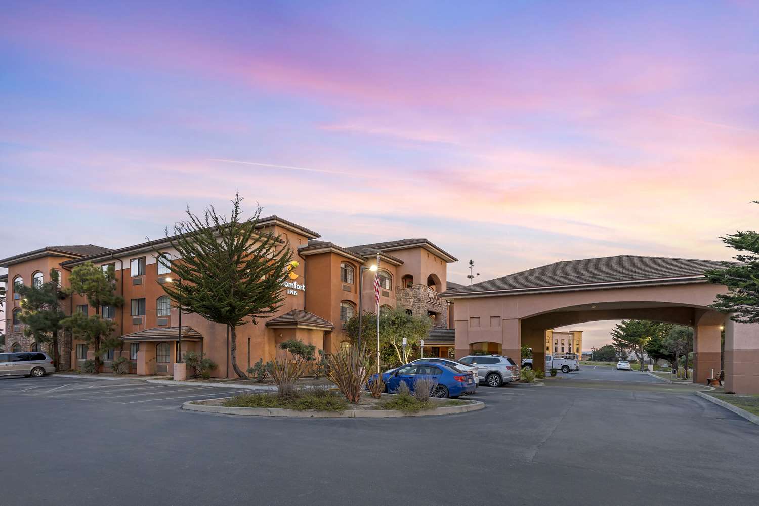Фото Comfort Inn Marina on the Monterey Bay