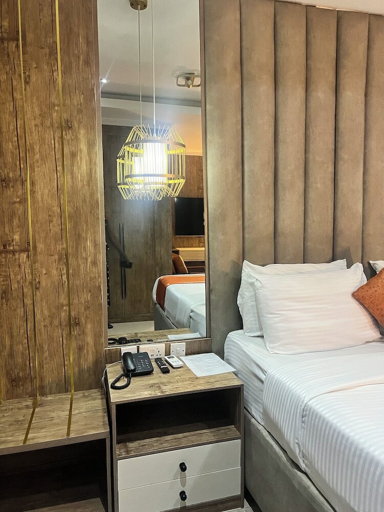 Фото Villa Angelia Boutique Hotel, Ikoyi