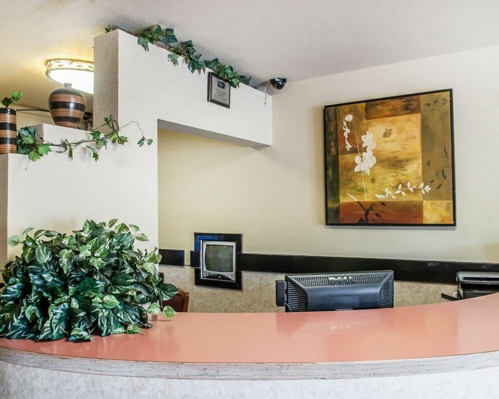 Фото Rodeway Inn of Espanola