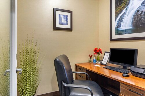 Гостиница Comfort Inn Trolley Square в Ратленде