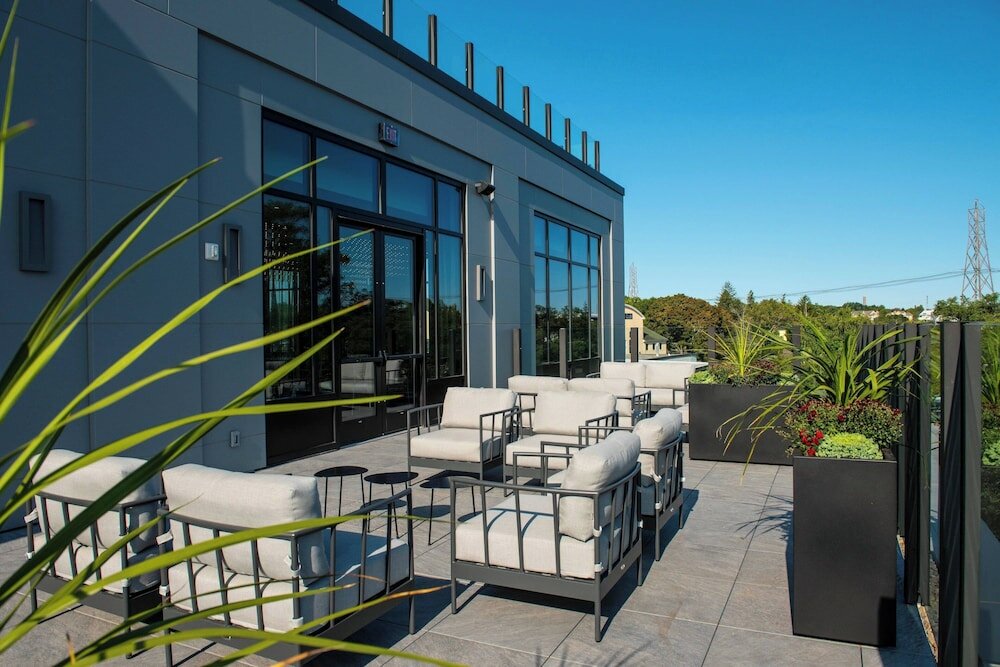 Фото Ac Hotel by Marriott Portsmouth