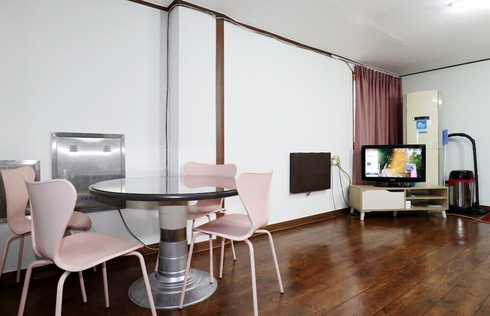 Фото Damoa Pension