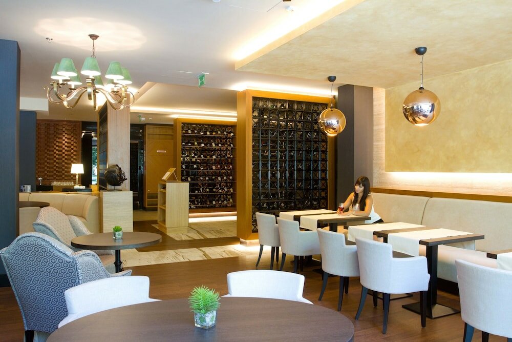 Фото Four Points by Sheraton Kecskemet Hotel & Conference Center