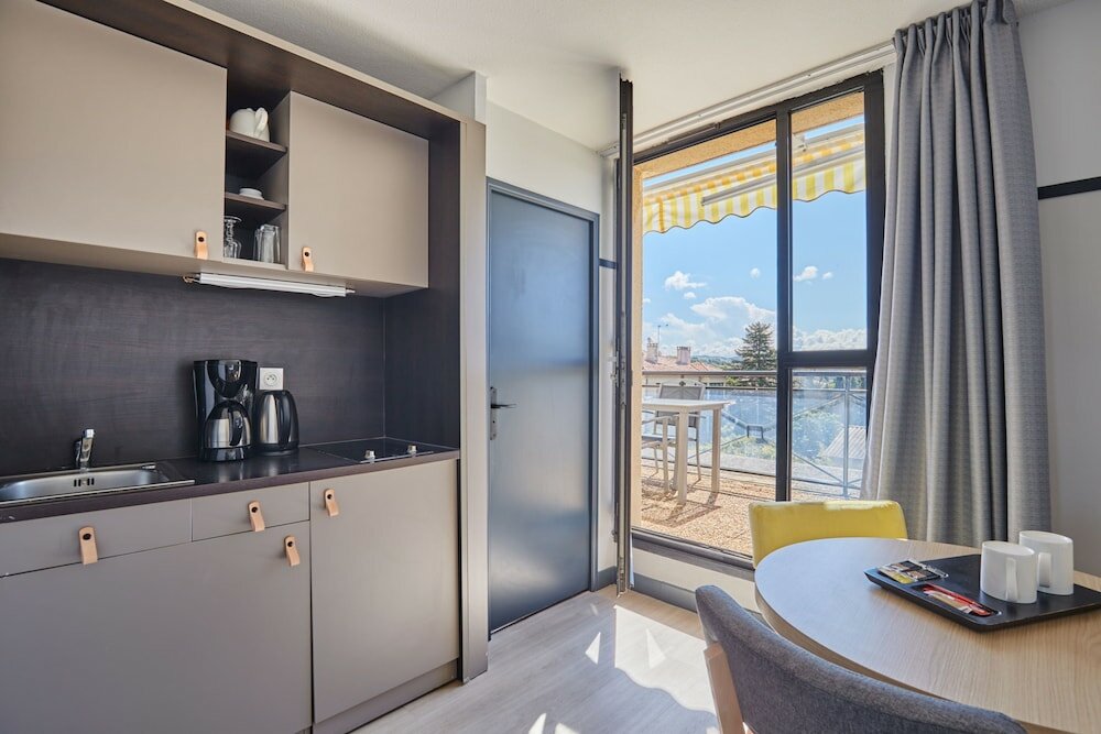 Фото Odalys City Aix EN Provence Les Floridianes