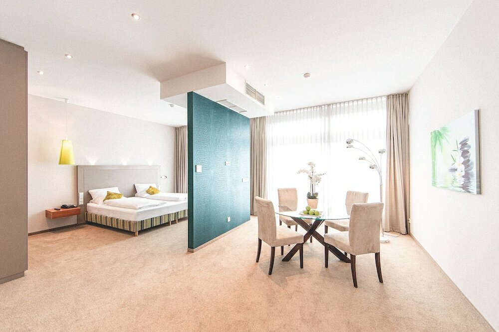 Фото Plaza Hotel Hanau