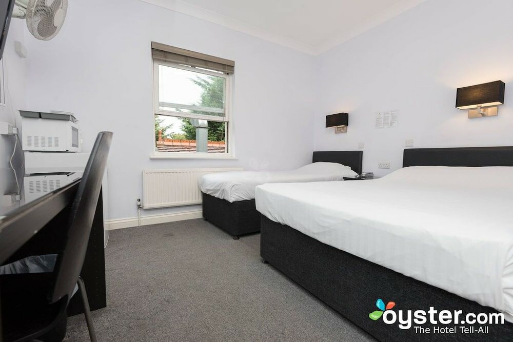 Фото Sure Hotel by Best Western Reading