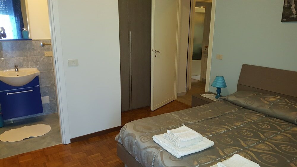 Фото Domina Romae B&b