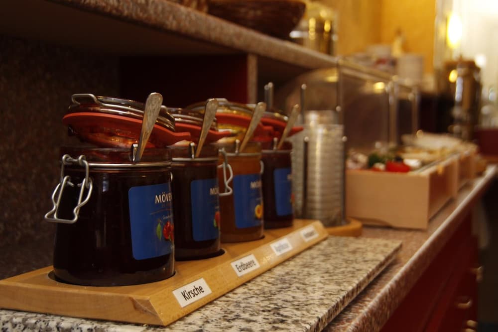 Фото Hotel Kaiserhof