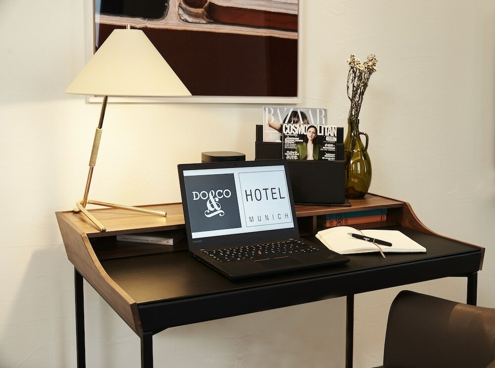 Фото Do & Co Hotel München